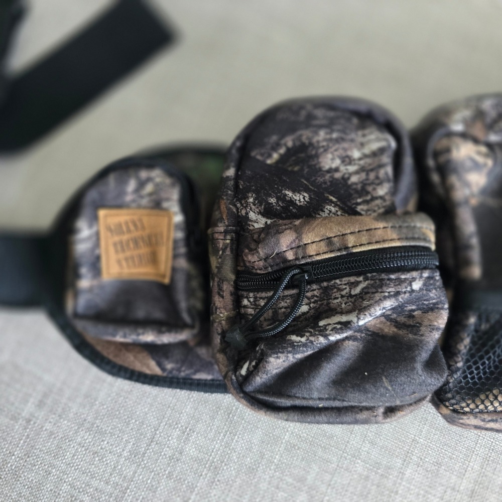 Mad Dog Gear Break-Up Camo 7-Pocket Hunting Waist Pack Utility Belt - Picture 3 of 8